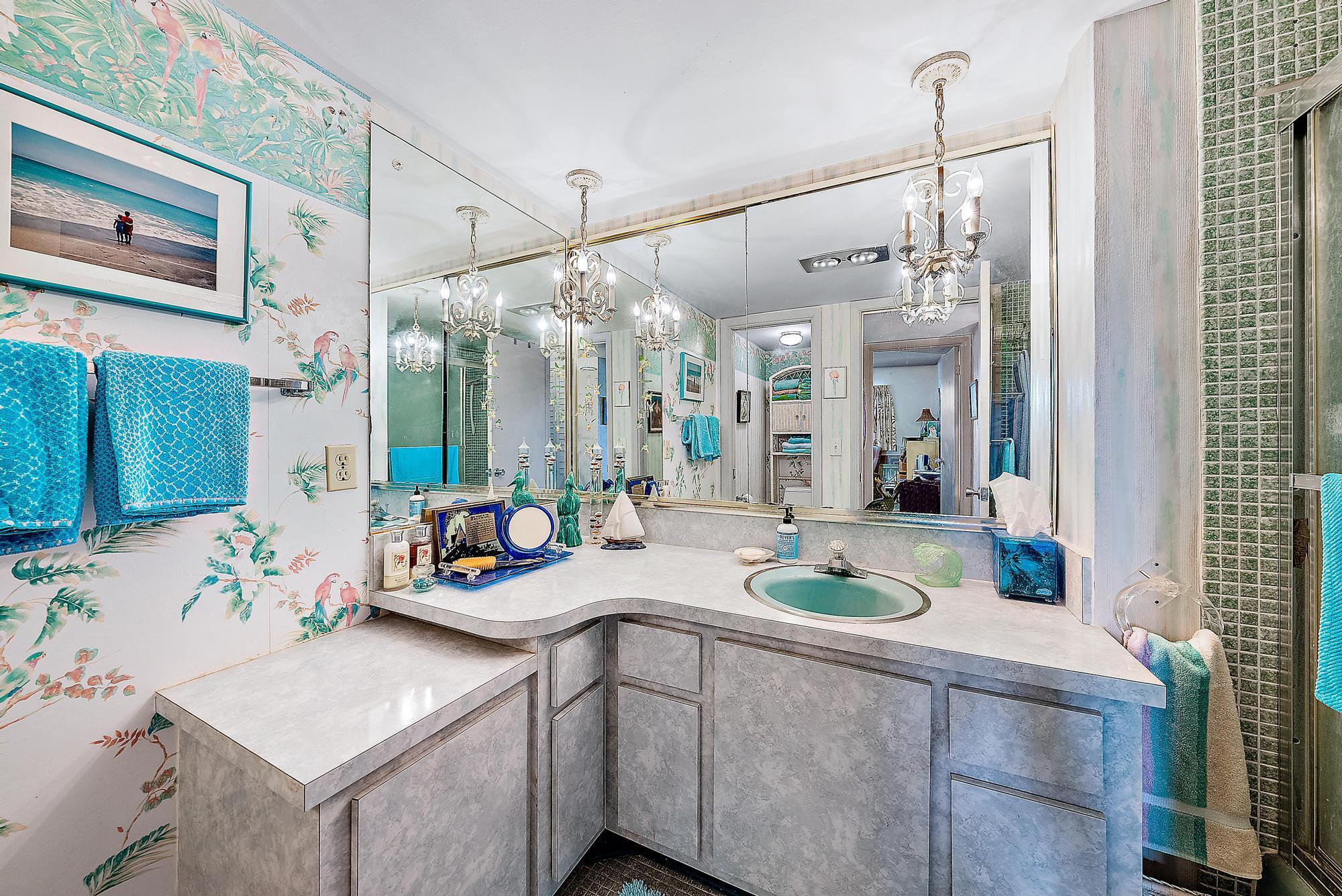 44 Yacht Club Drive Unit: 209