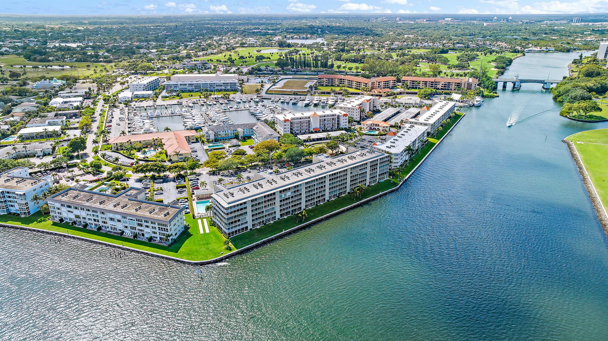 44 Yacht Club Drive Unit: 209