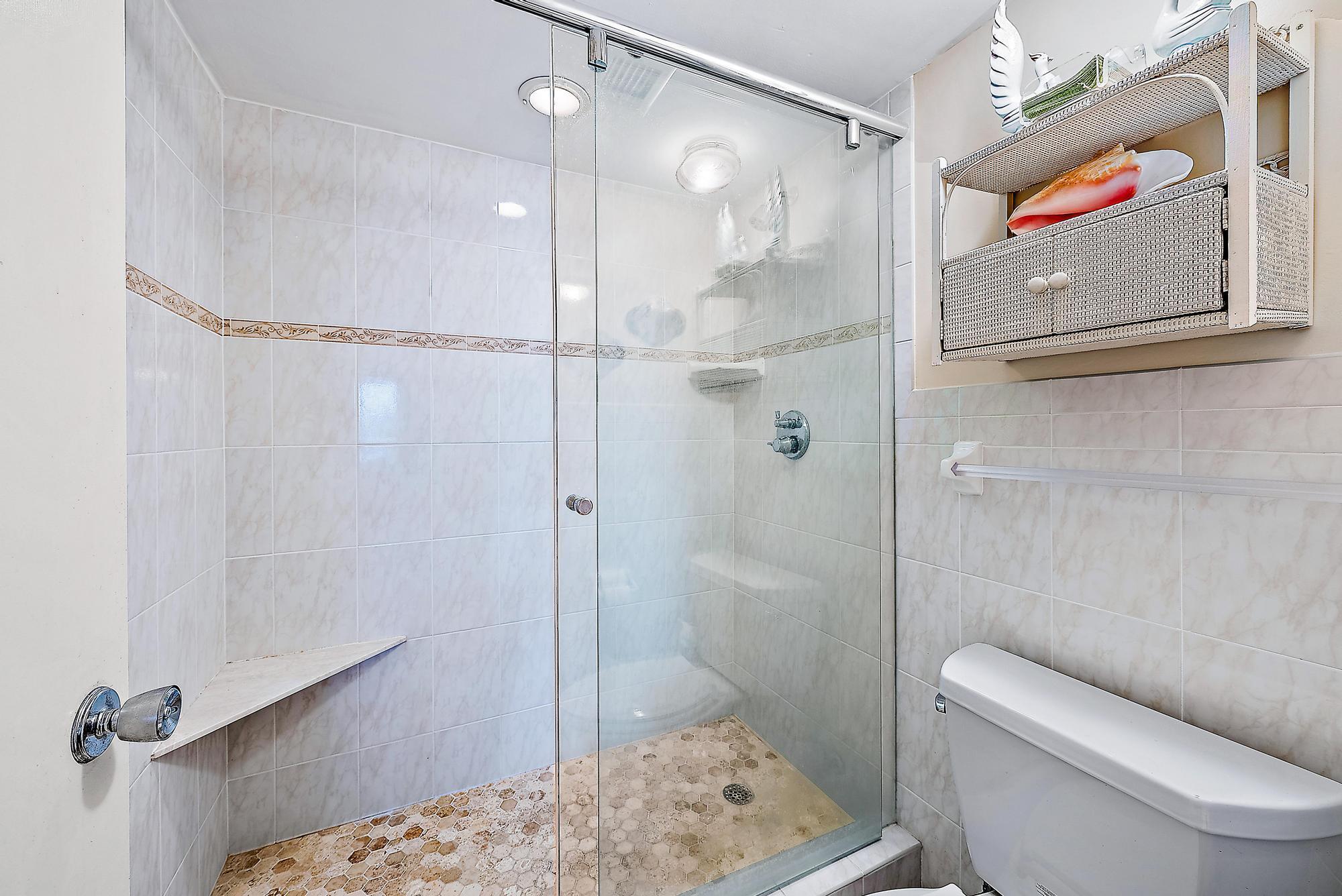 44 Yacht Club Drive Unit: 209