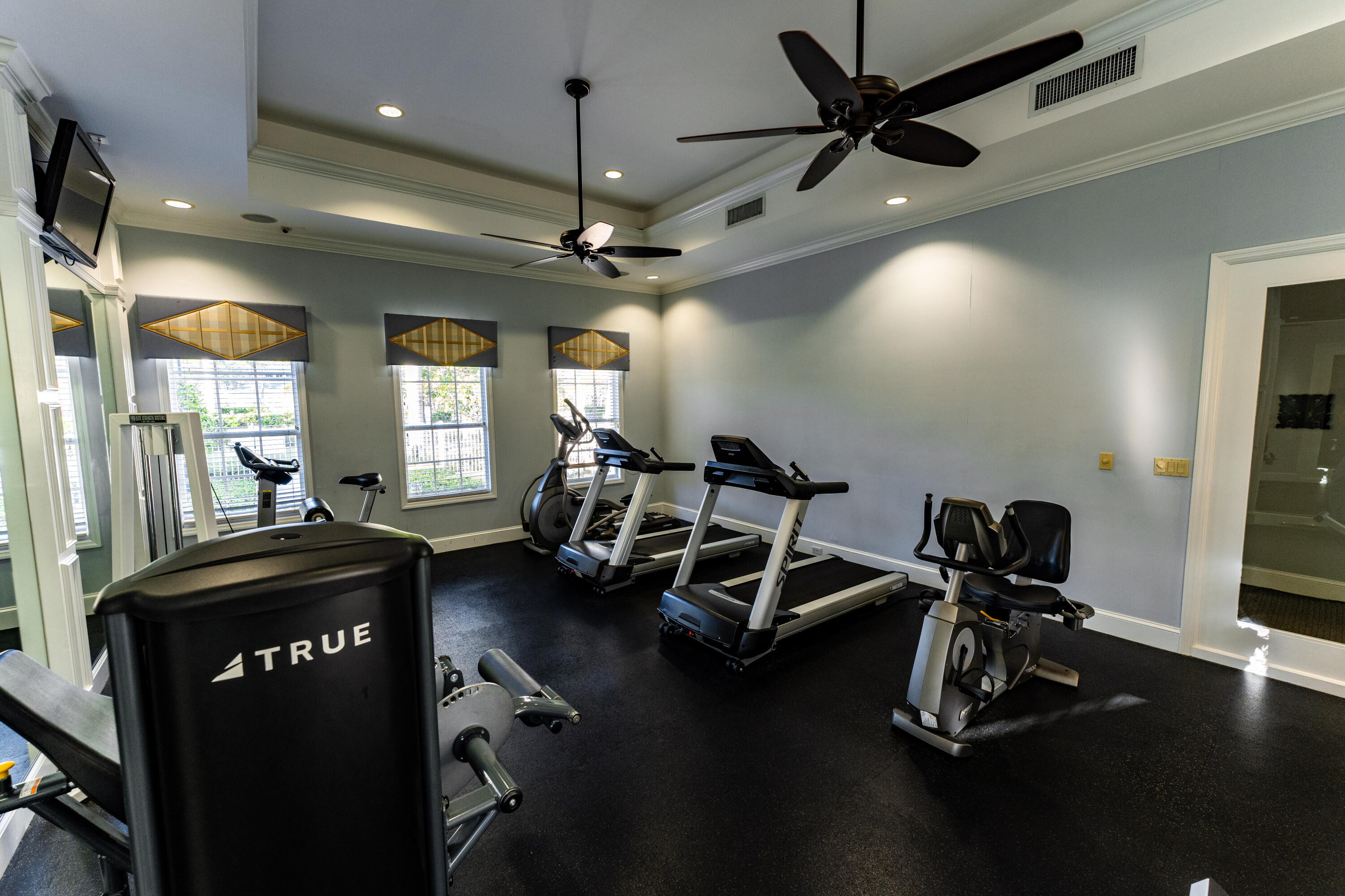 276 Murcia Drive 311