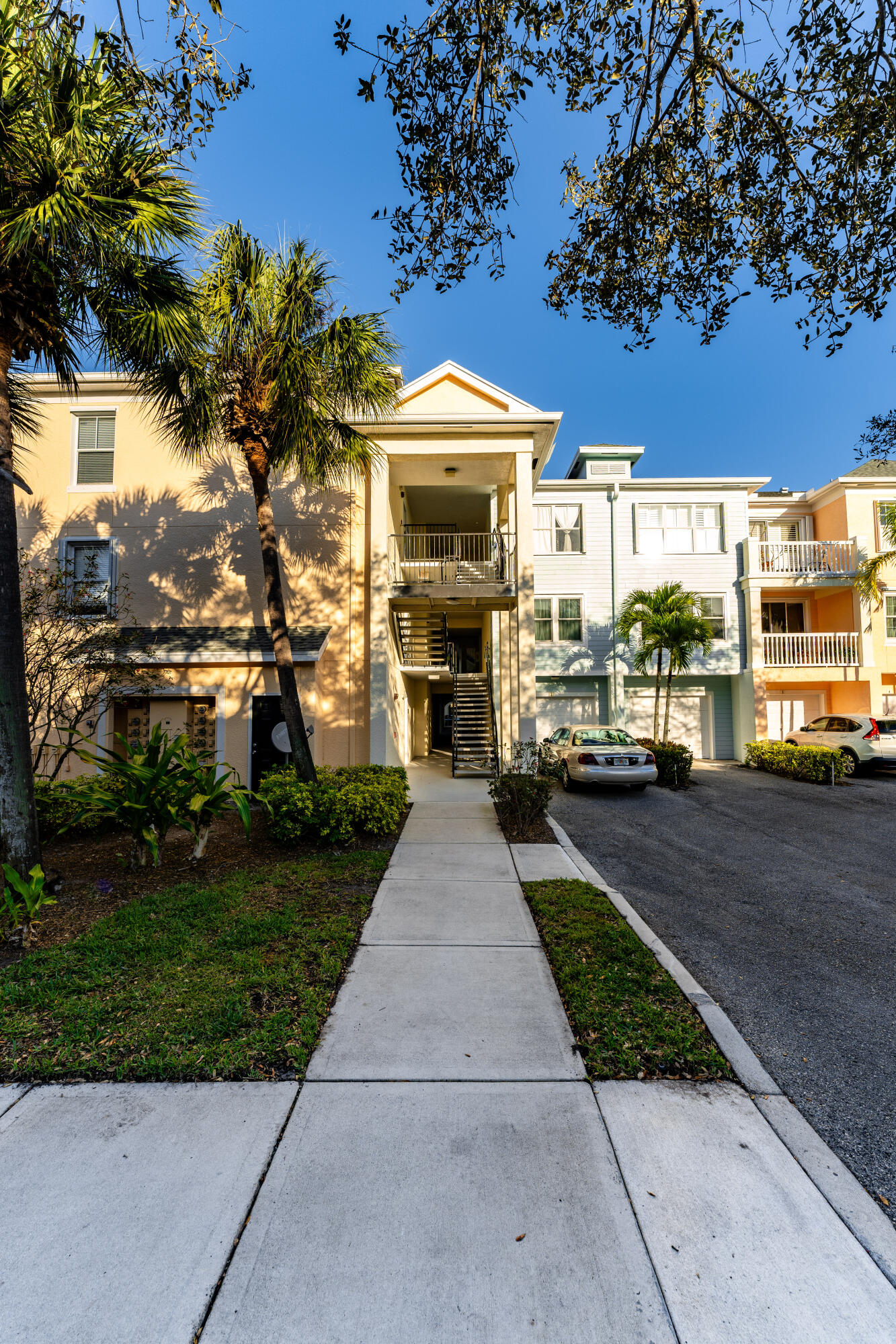 276 Murcia Drive 311