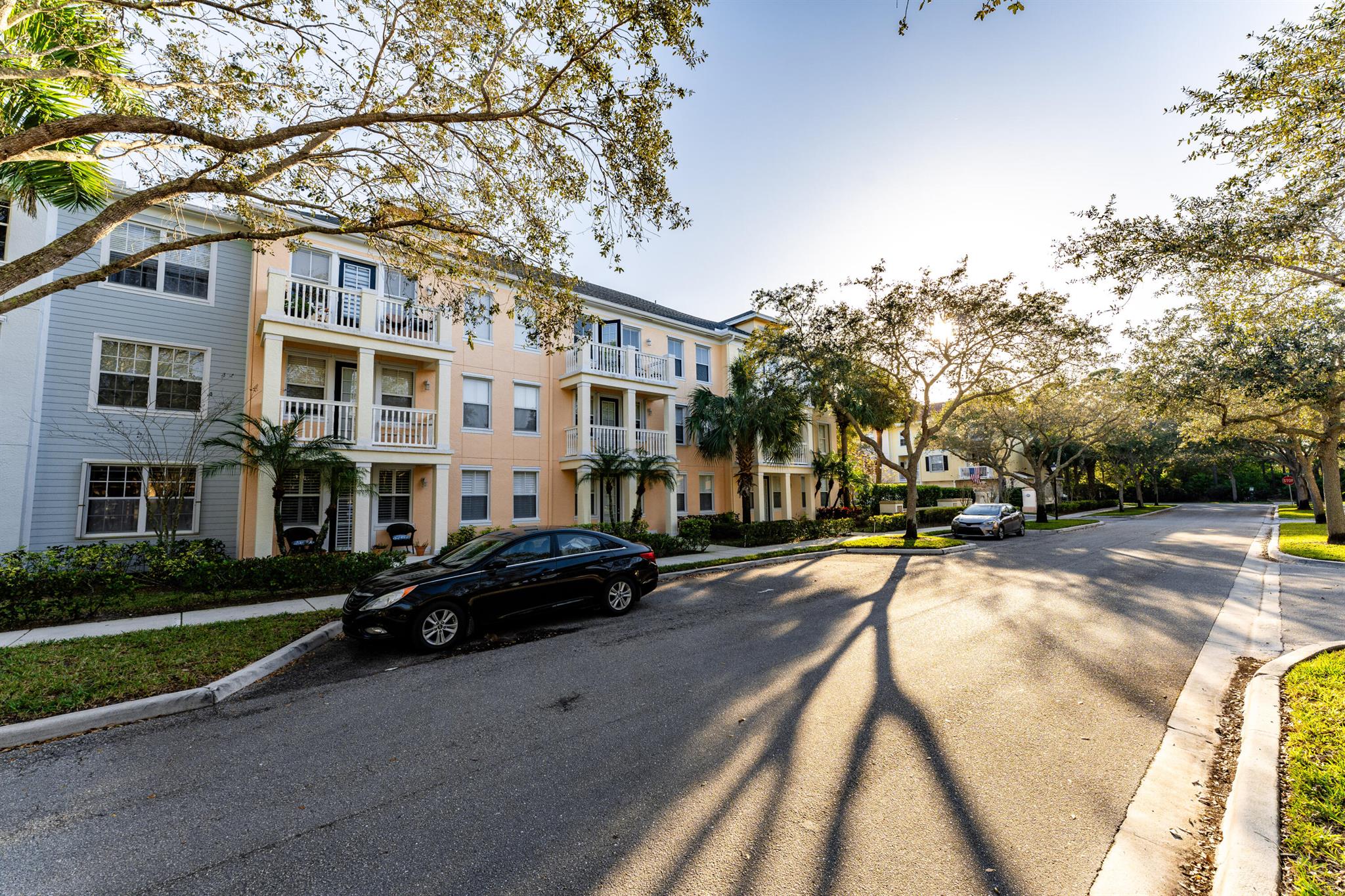 276 Murcia Drive 311