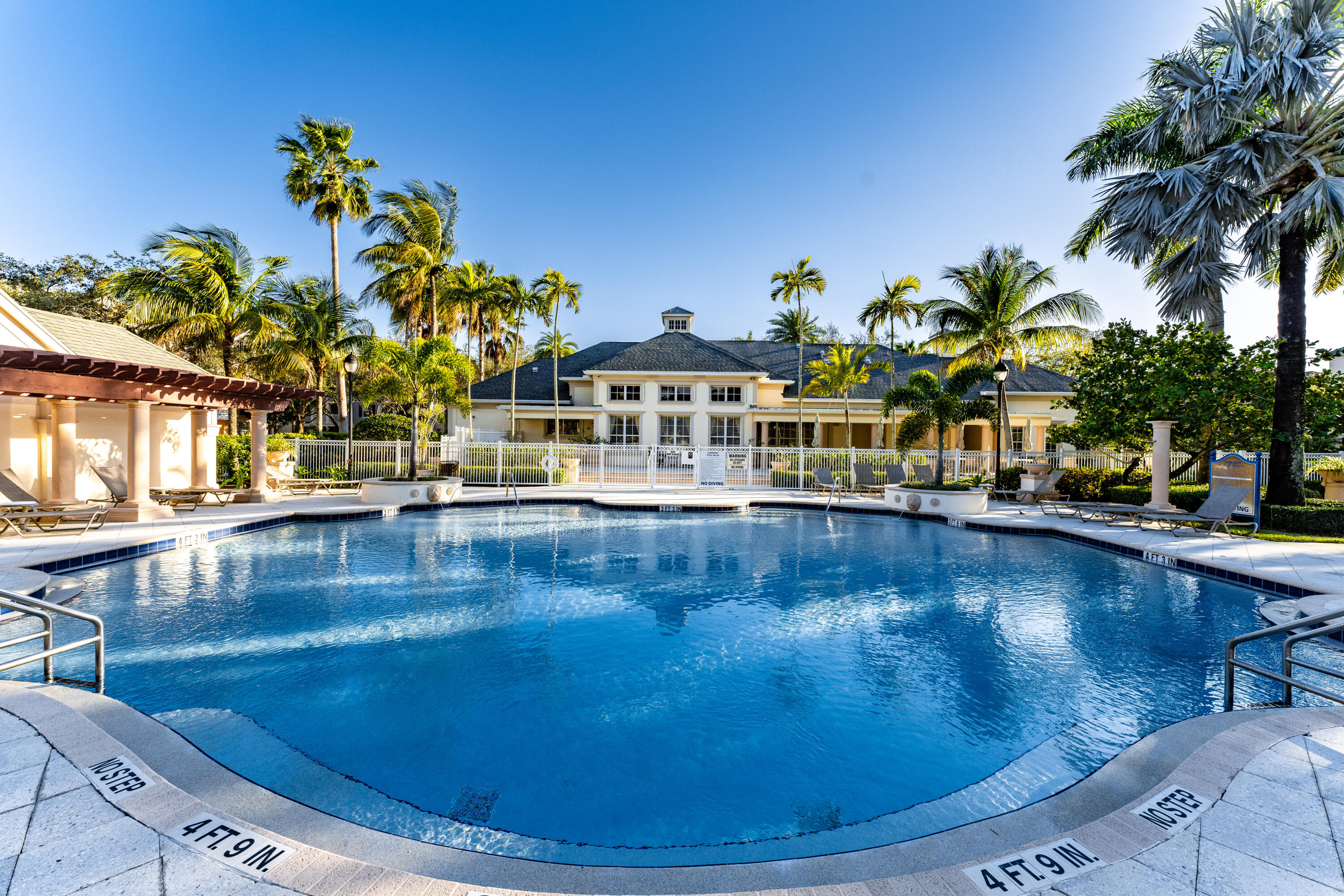 276 Murcia Drive 311