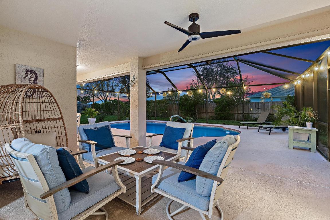 5884 NW Carovel Avenue