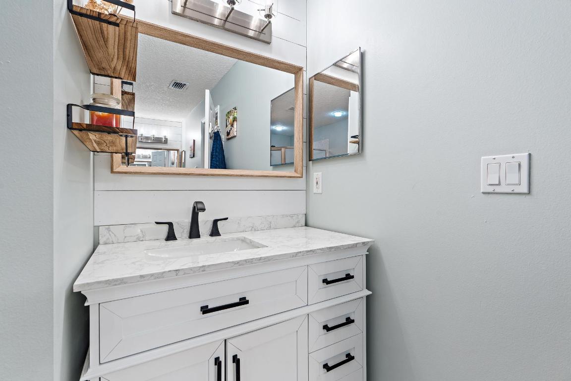 5884 NW Carovel Avenue