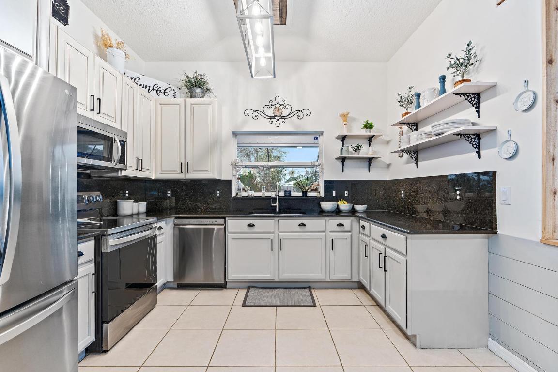 5884 NW Carovel Avenue