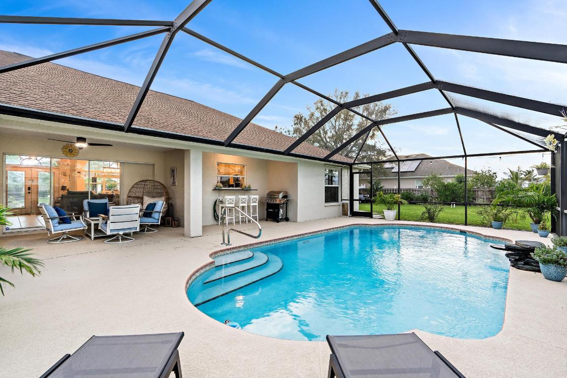 5884 NW Carovel Avenue