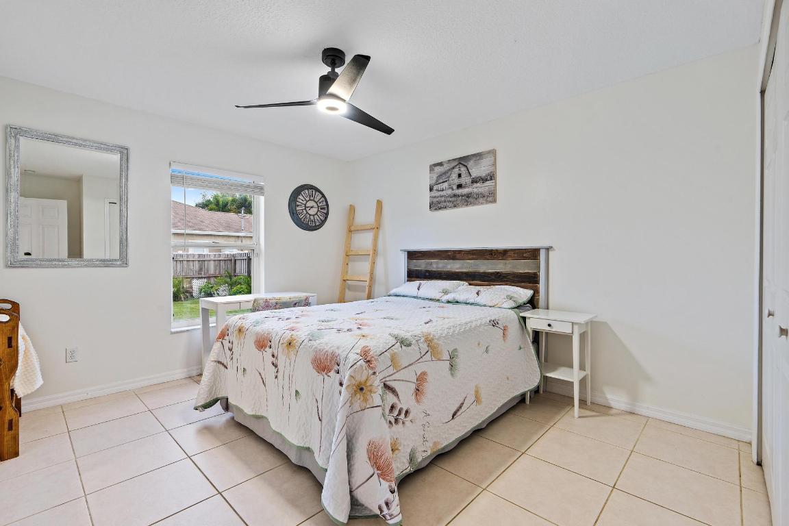 5884 NW Carovel Avenue