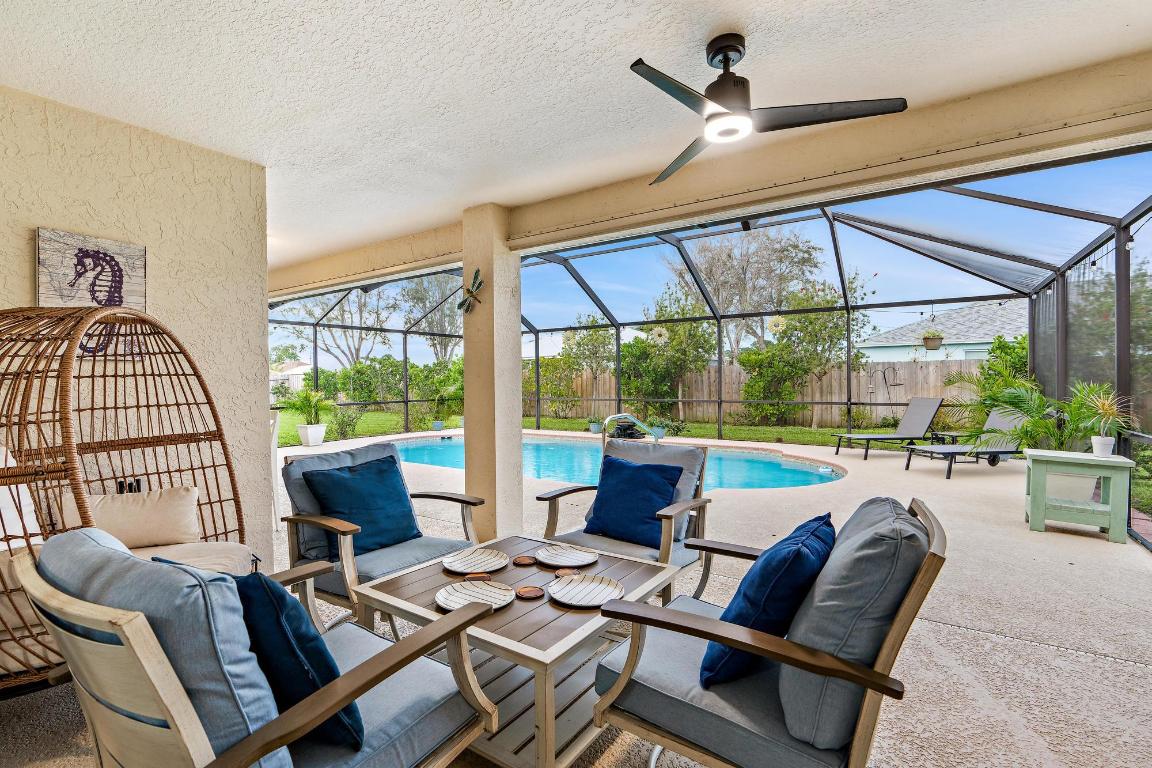 5884 NW Carovel Avenue