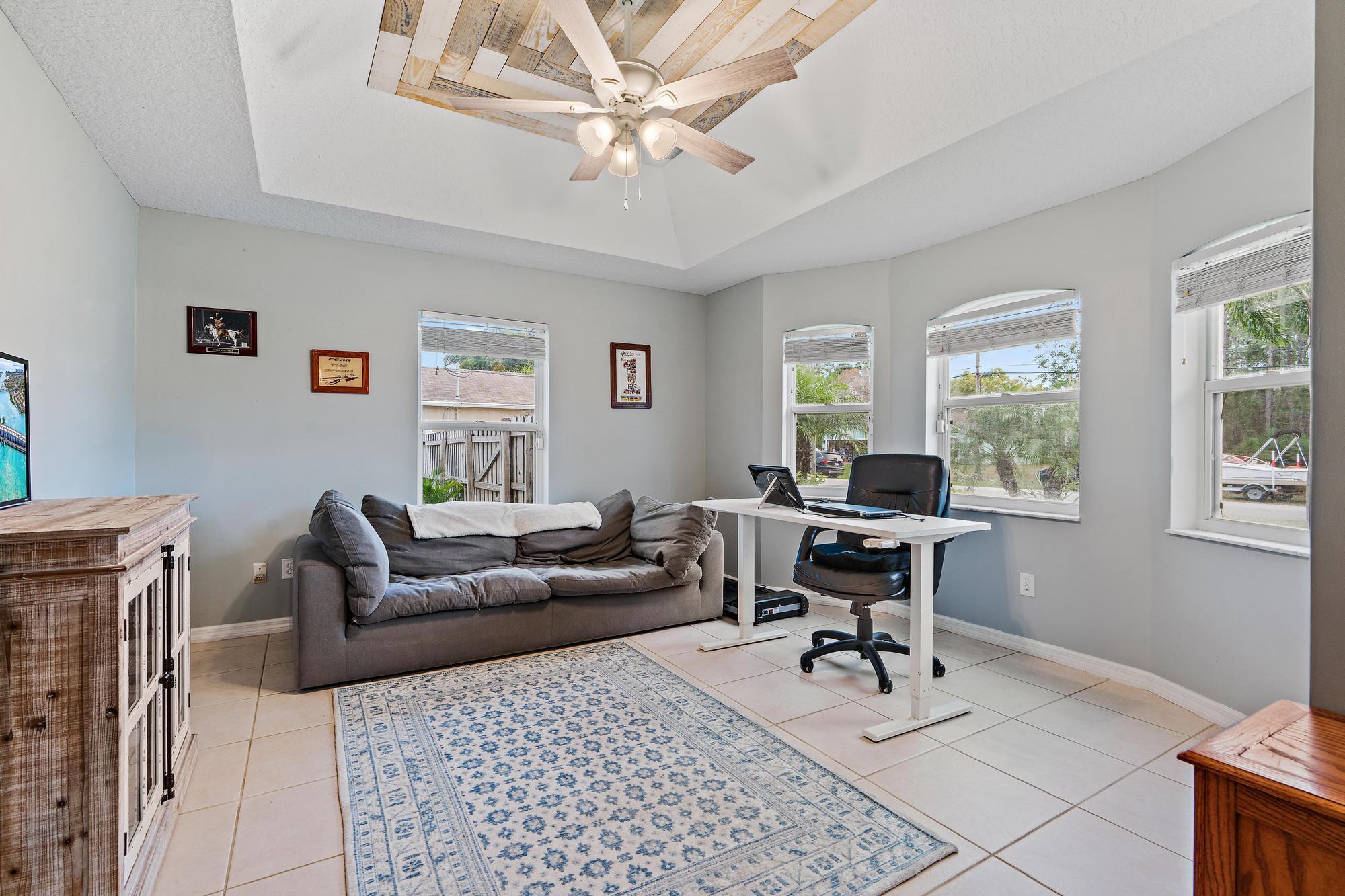 5884 NW Carovel Avenue