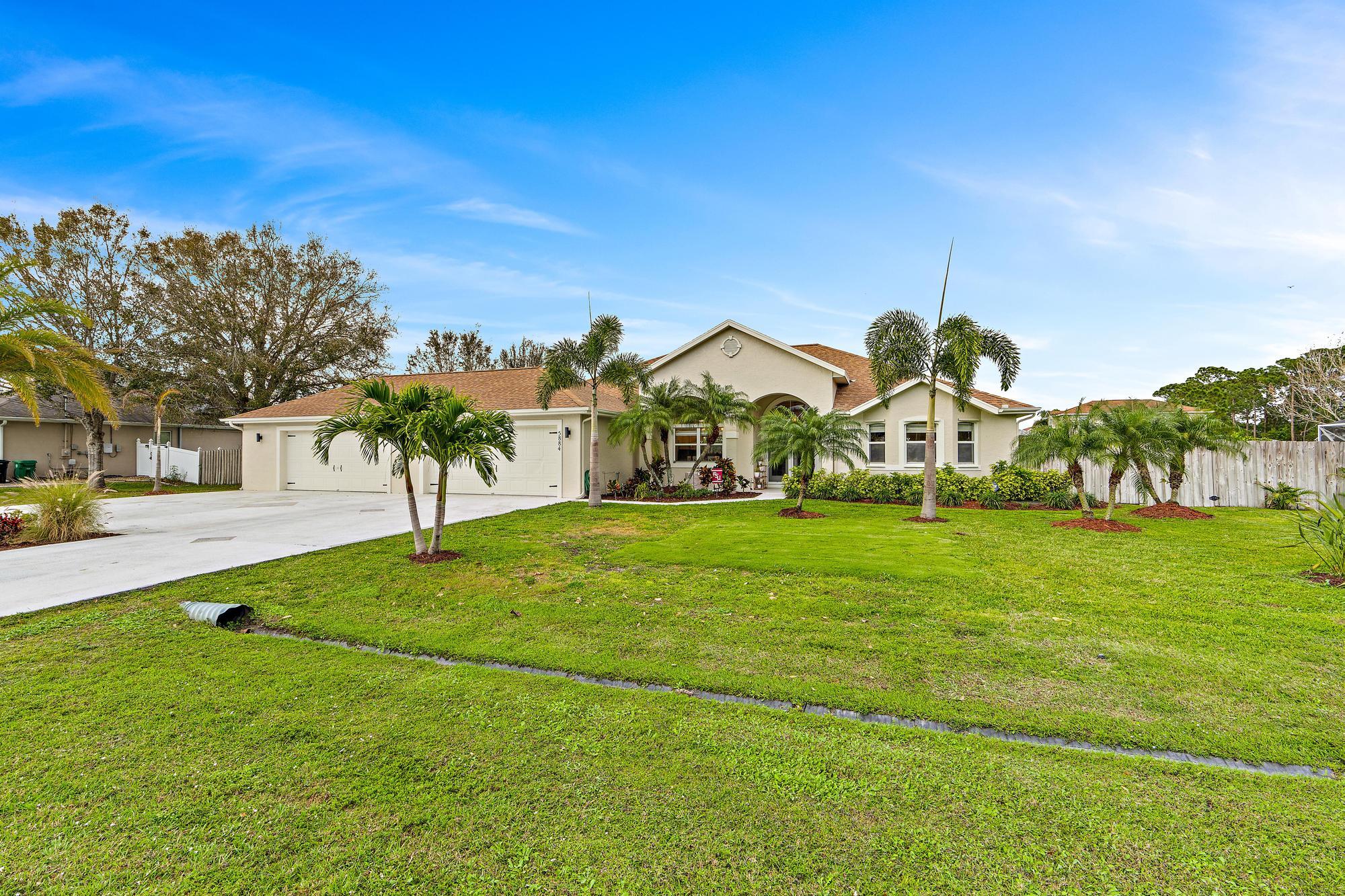 5884 NW Carovel Avenue