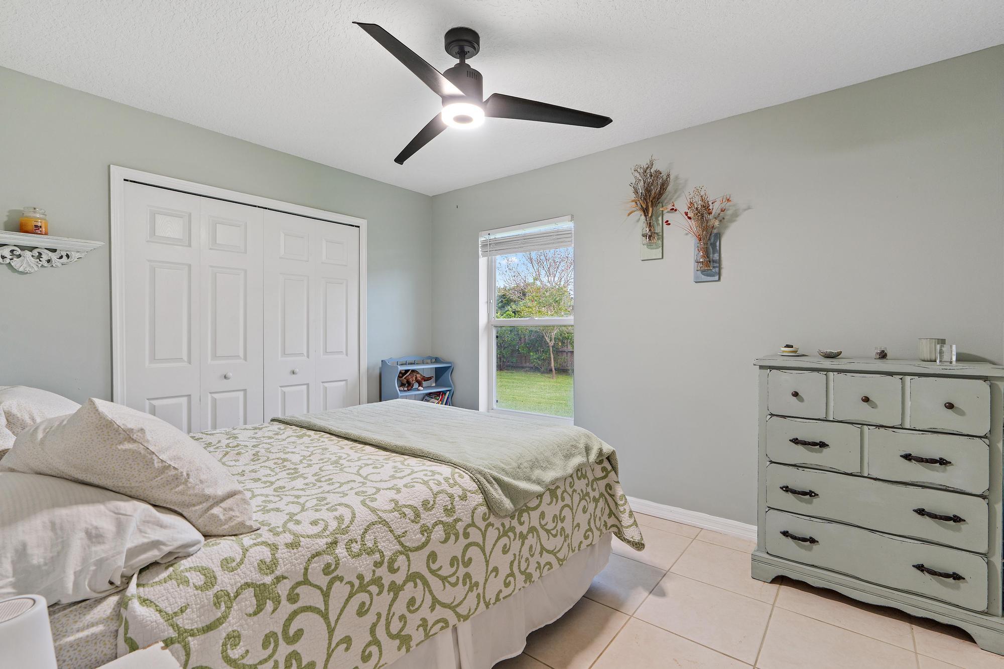 5884 NW Carovel Avenue