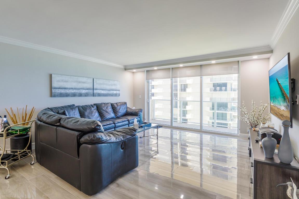 5440 N Ocean Drive 804