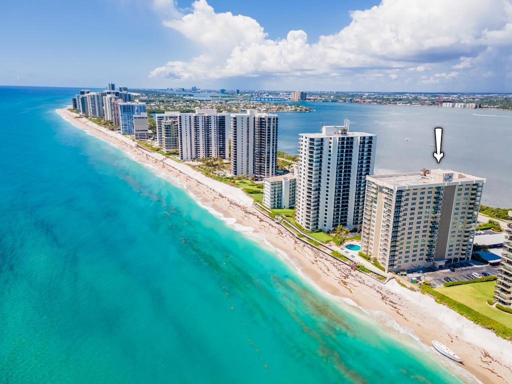 5440 N Ocean Drive 804