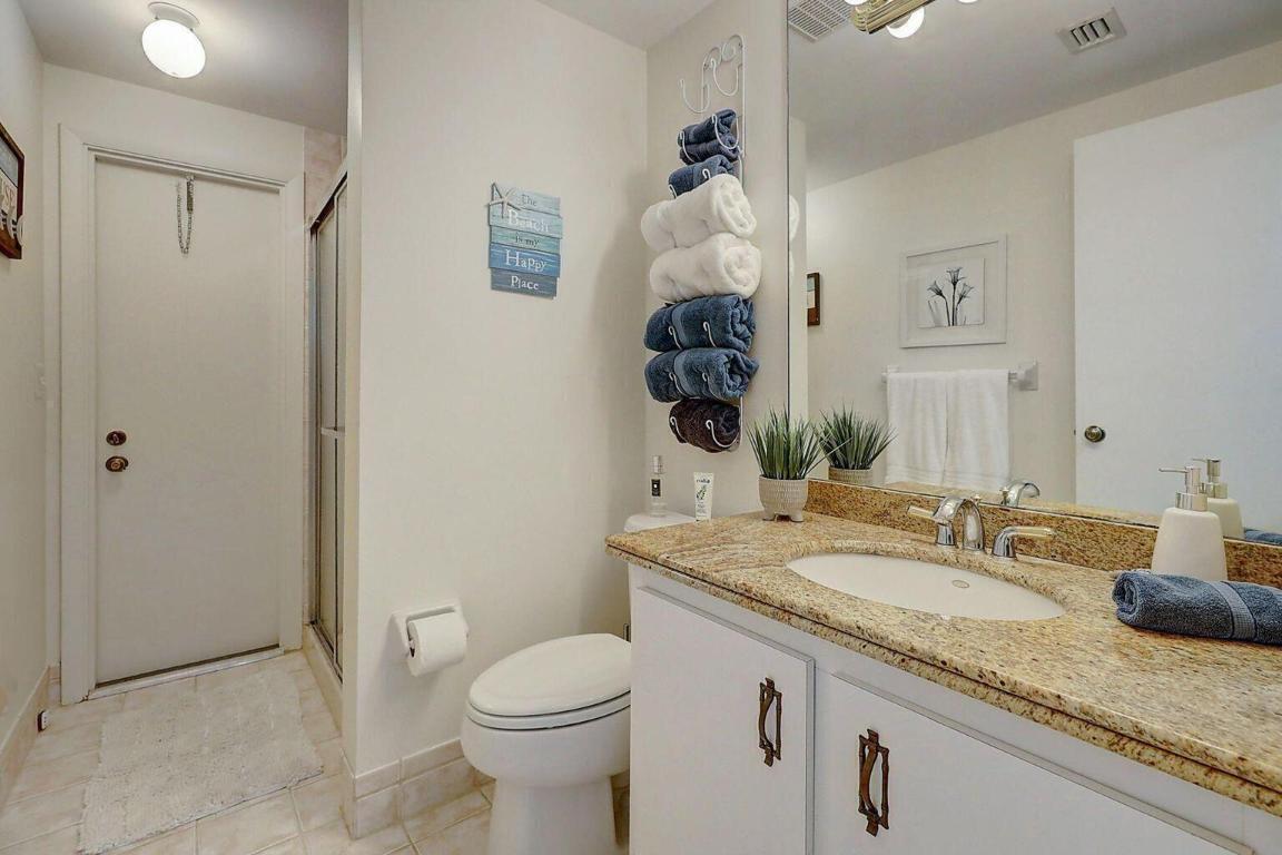 1801 S Us Highway 1 10b