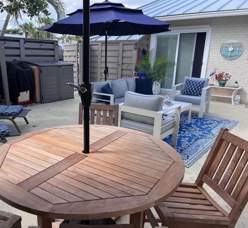 1801 S Us Highway 1 10b