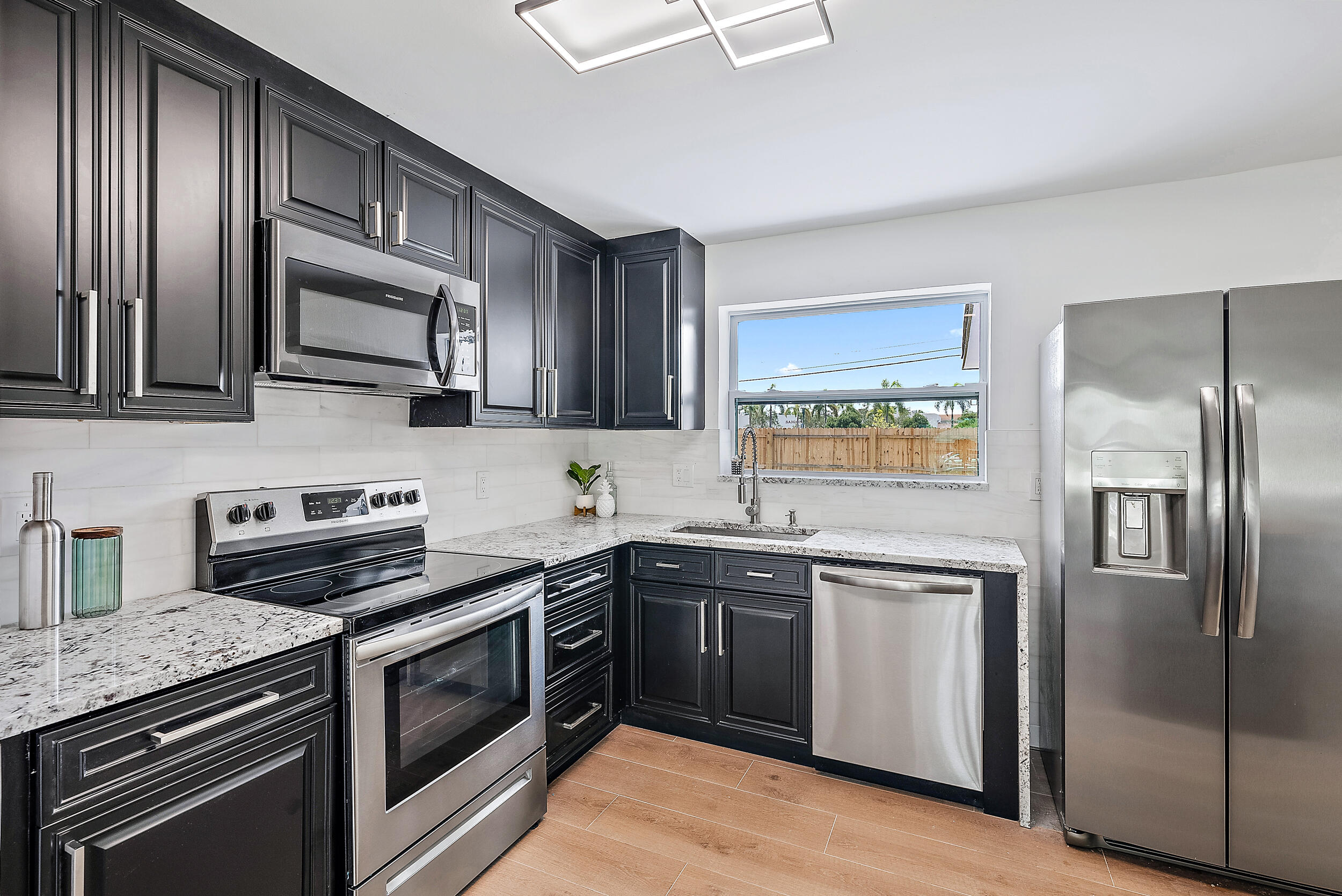 844 Greenbriar Drive