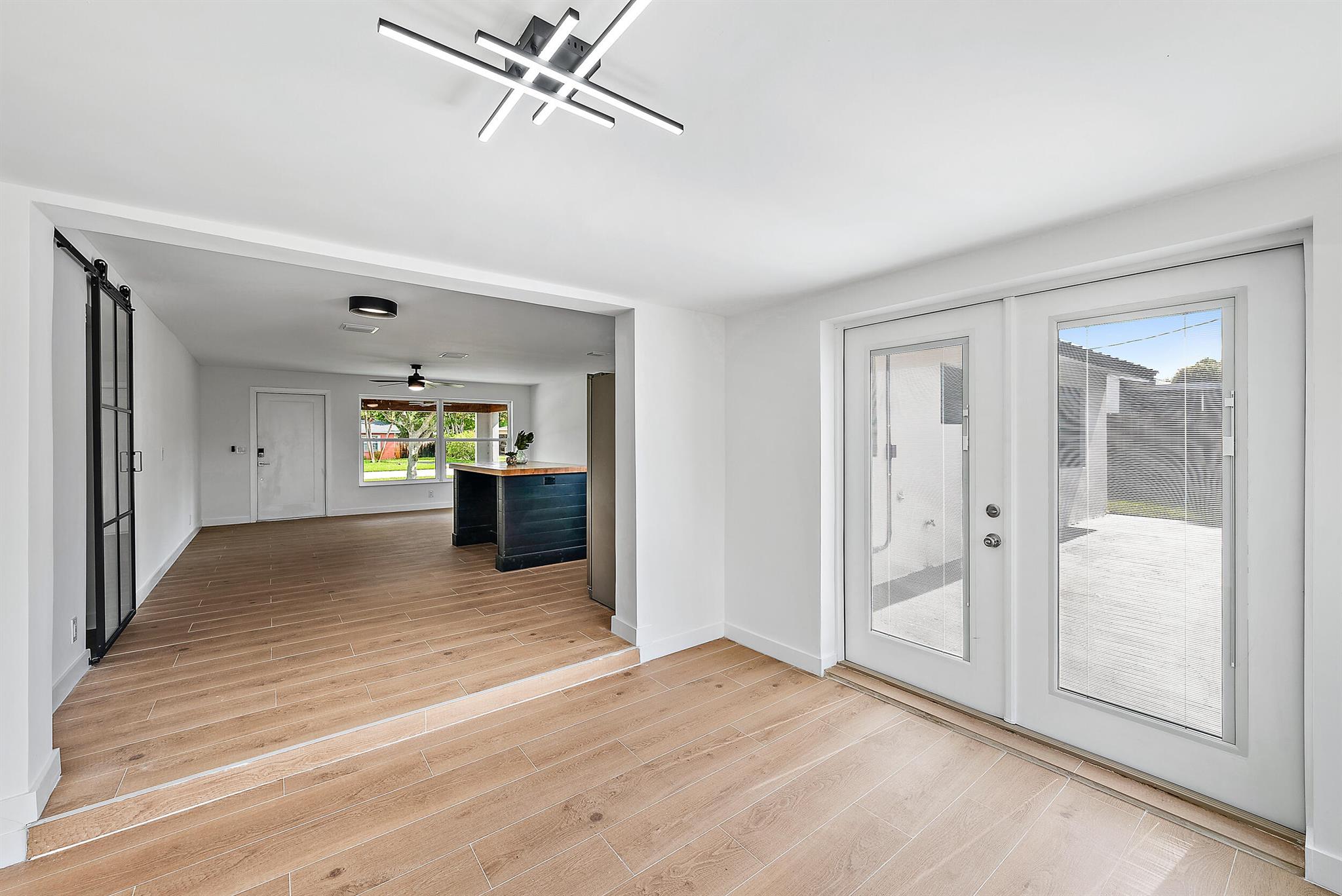 844 Greenbriar Drive