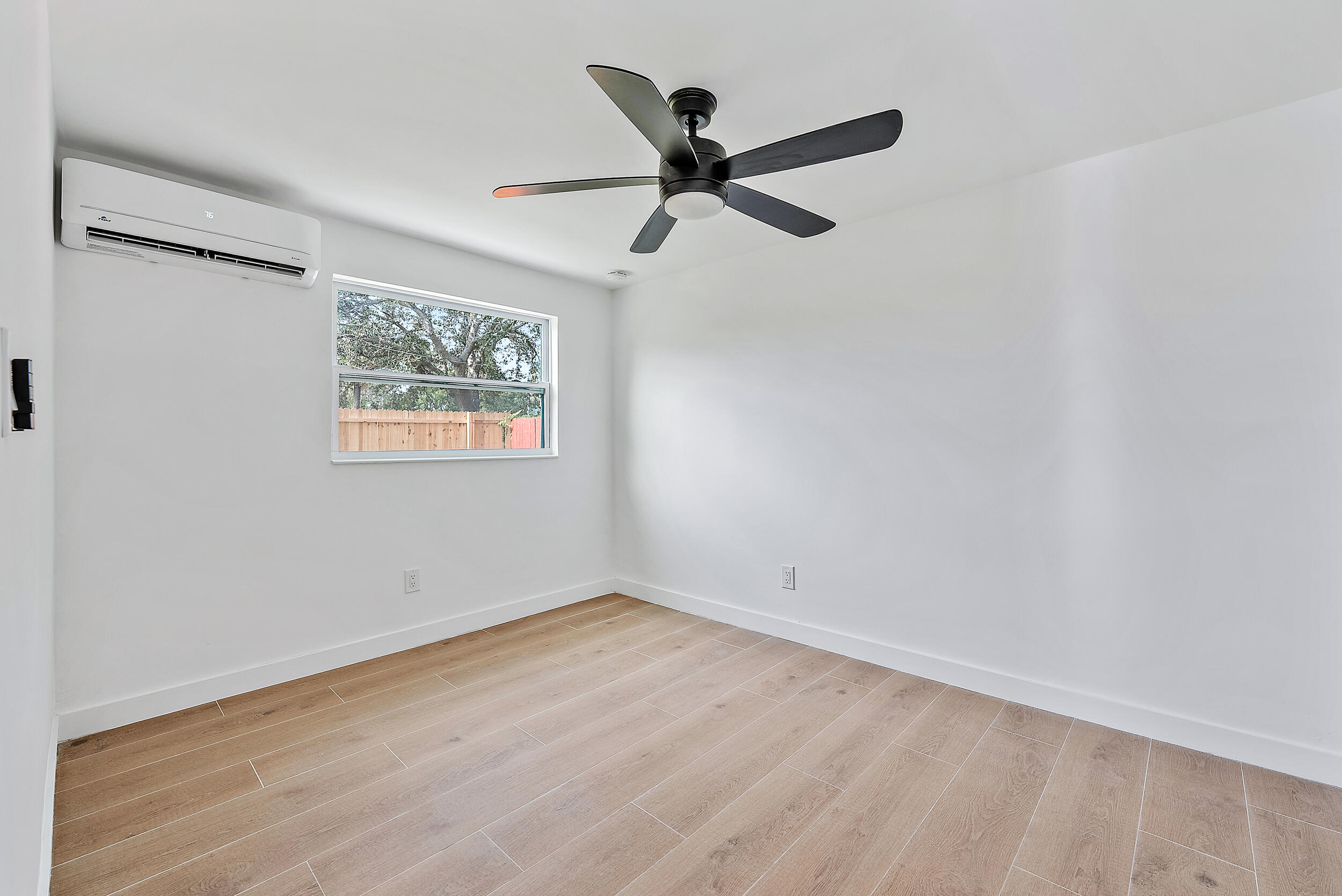 844 Greenbriar Drive