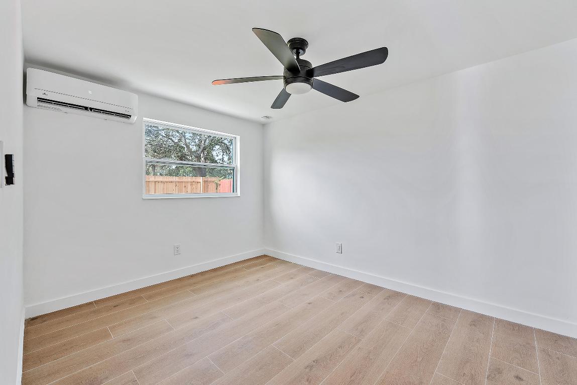 844 Greenbriar Drive