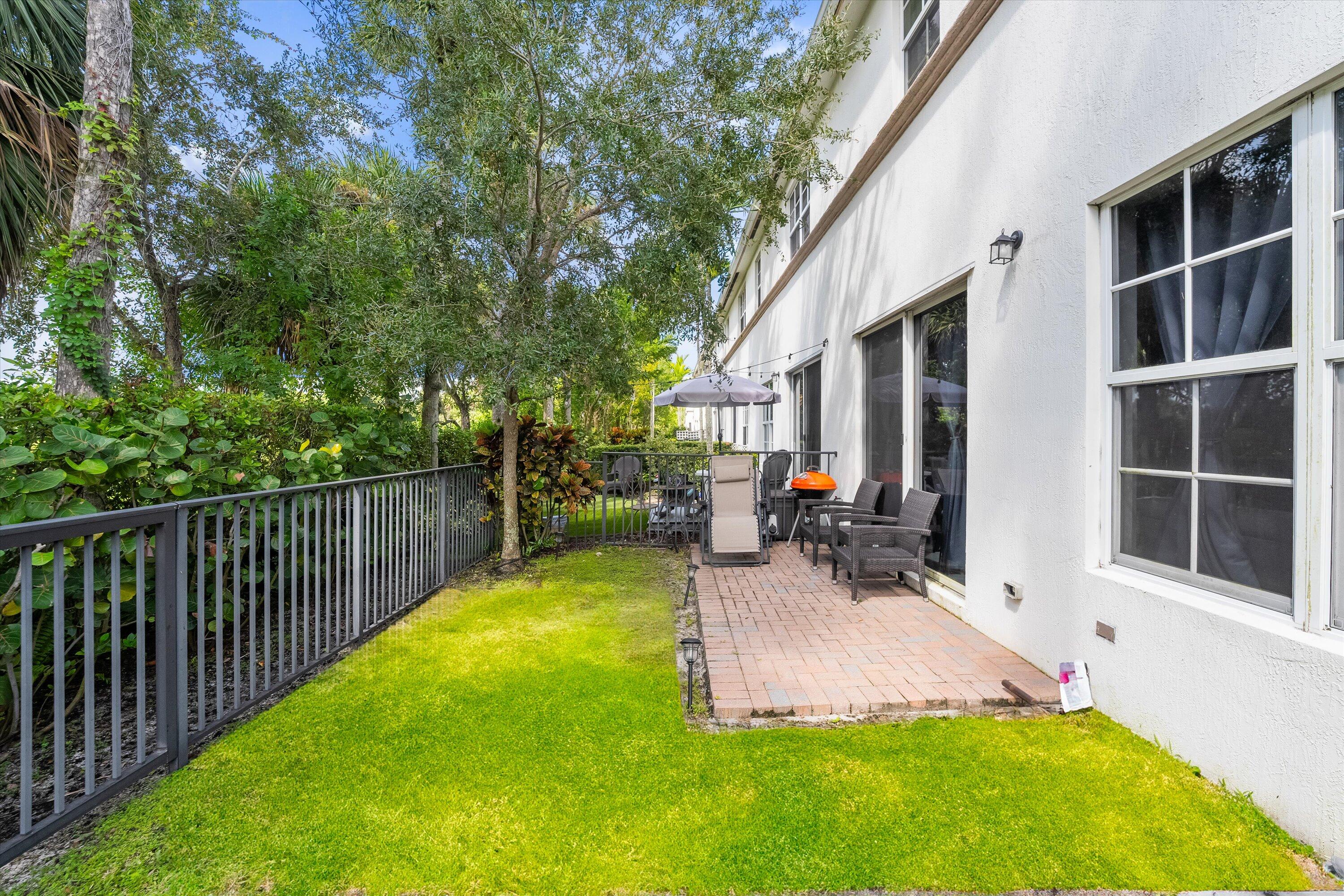 4613 Tara Cove Way