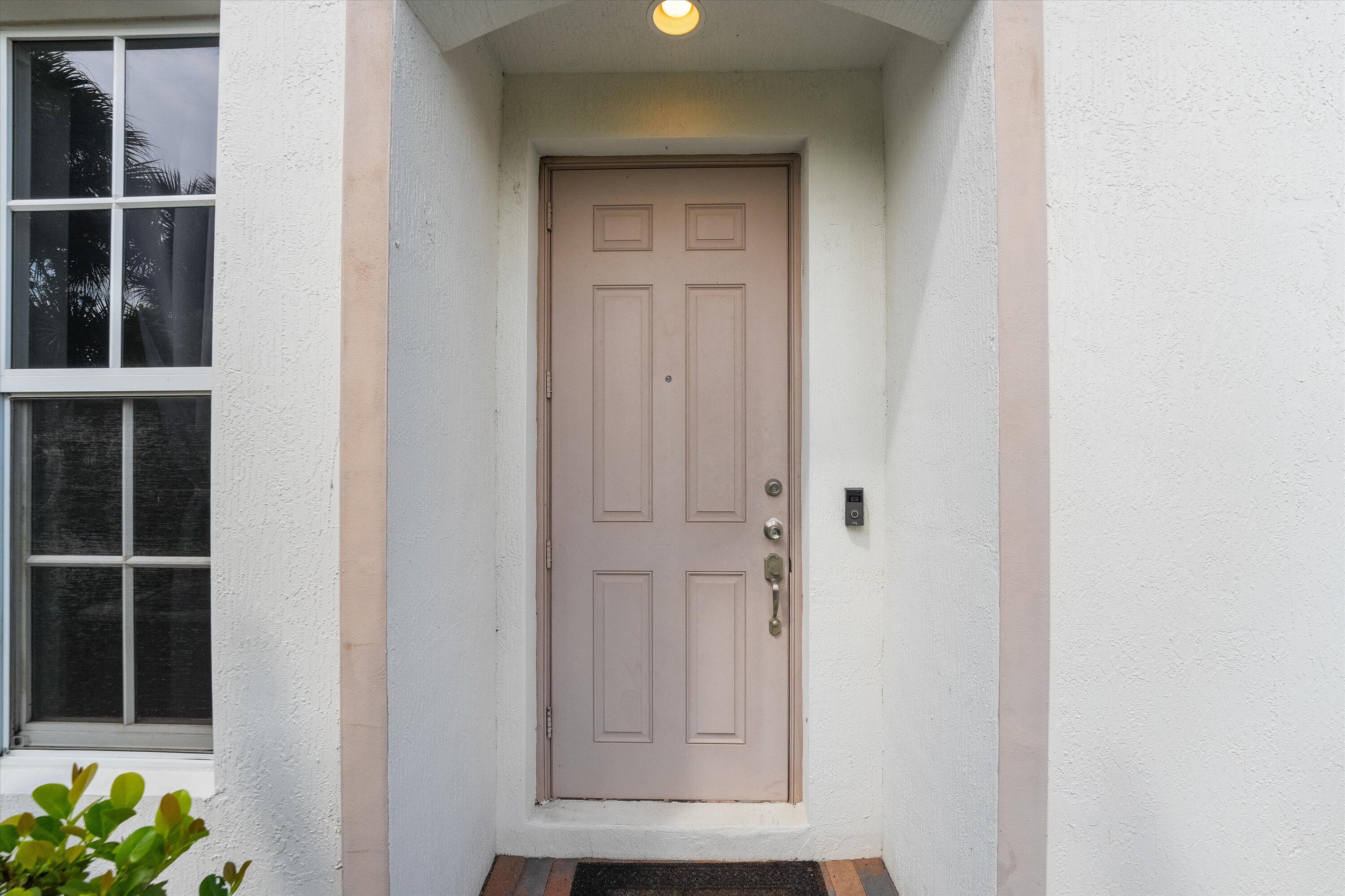 4613 Tara Cove Way