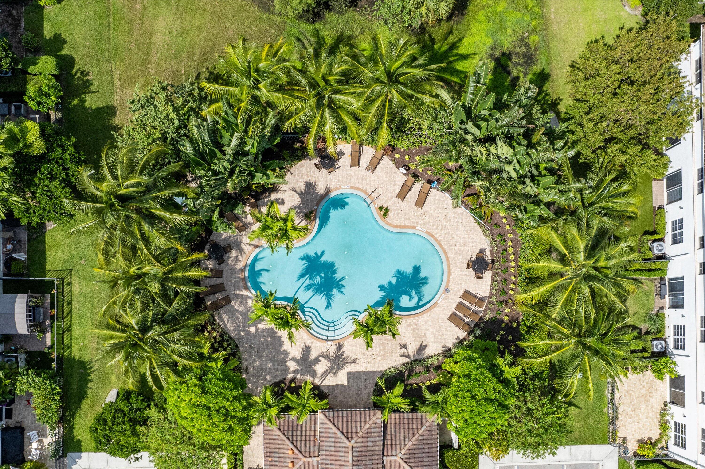 4613 Tara Cove Way