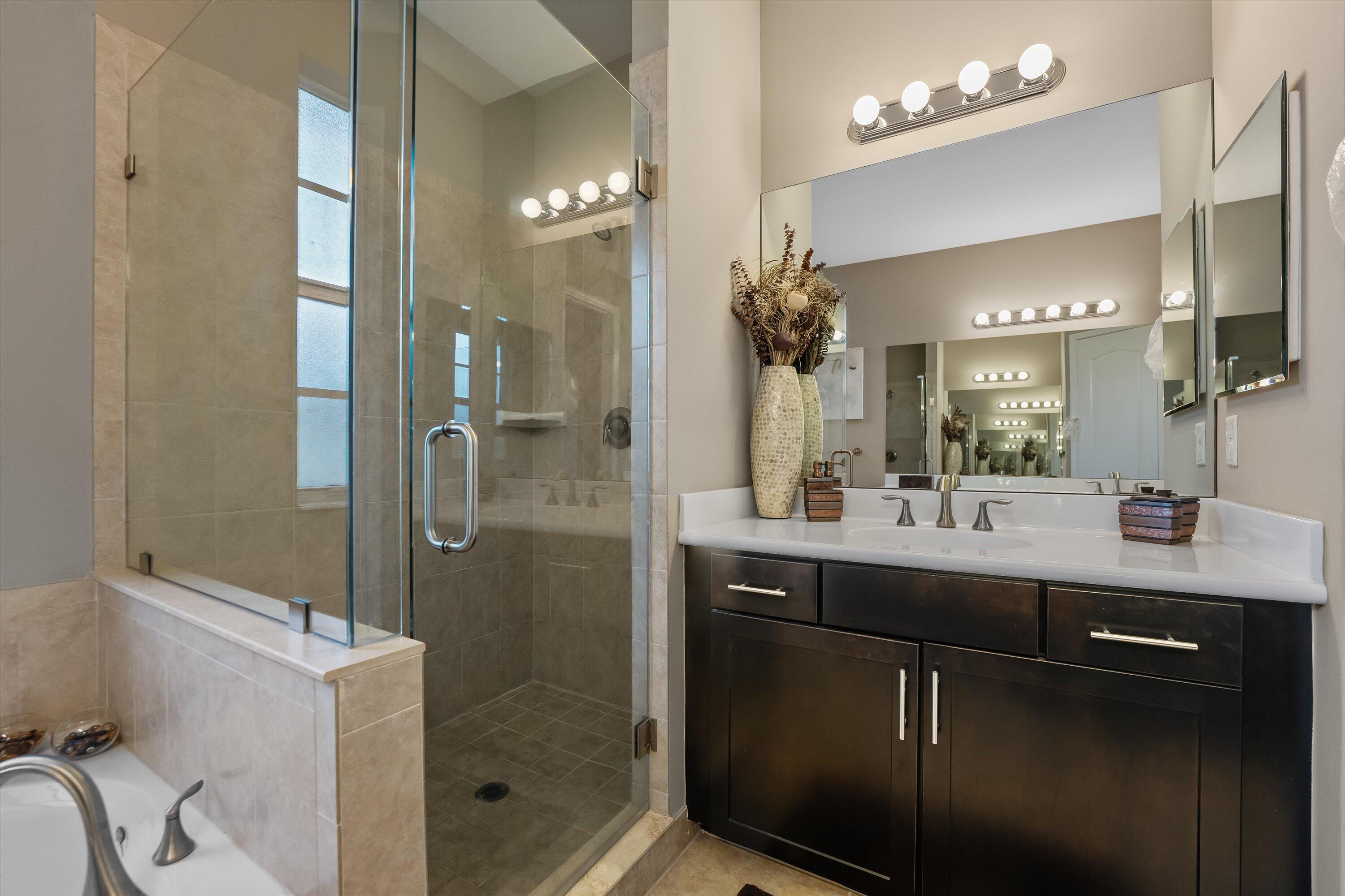 4613 Tara Cove Way