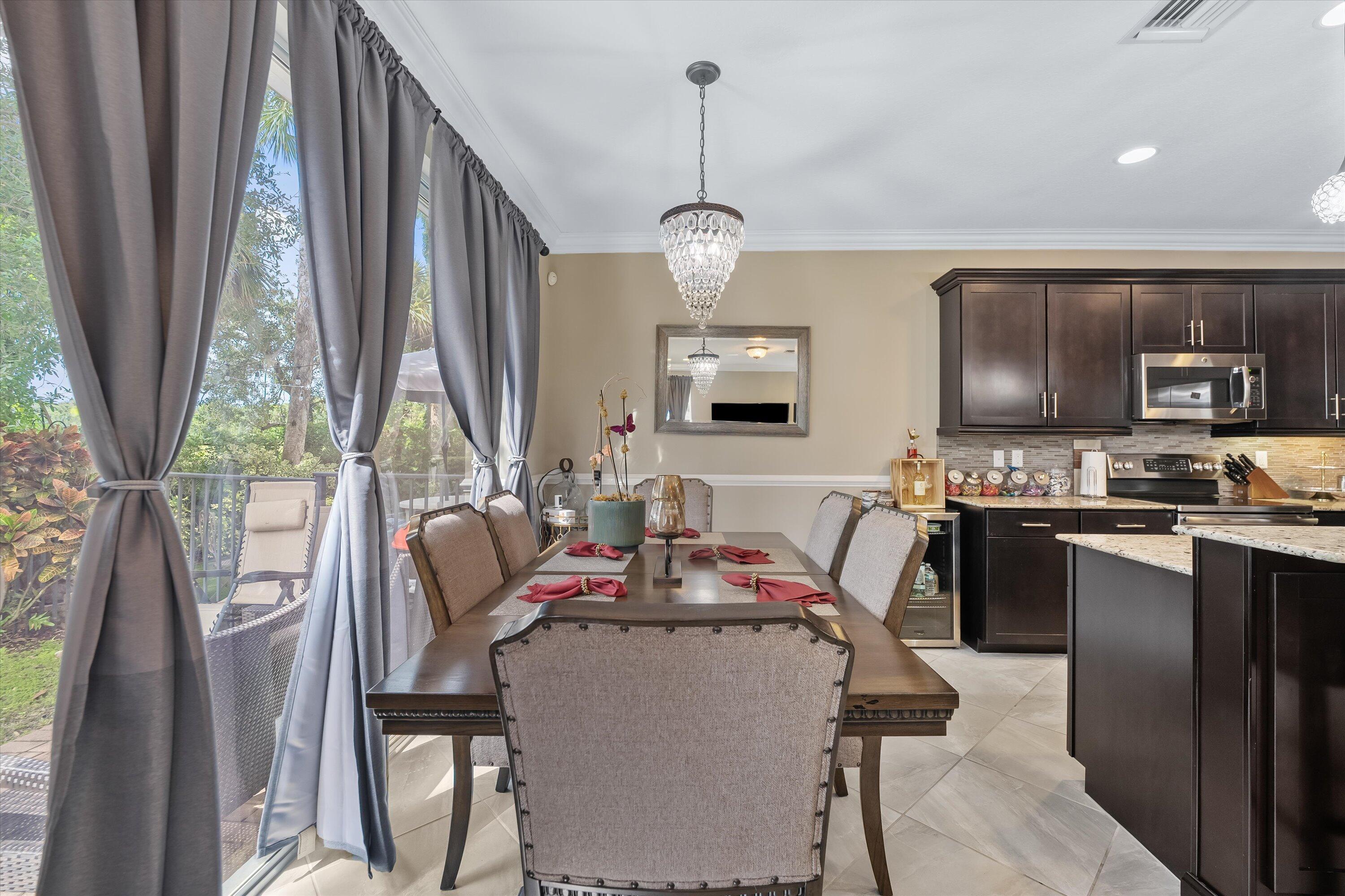 4613 Tara Cove Way