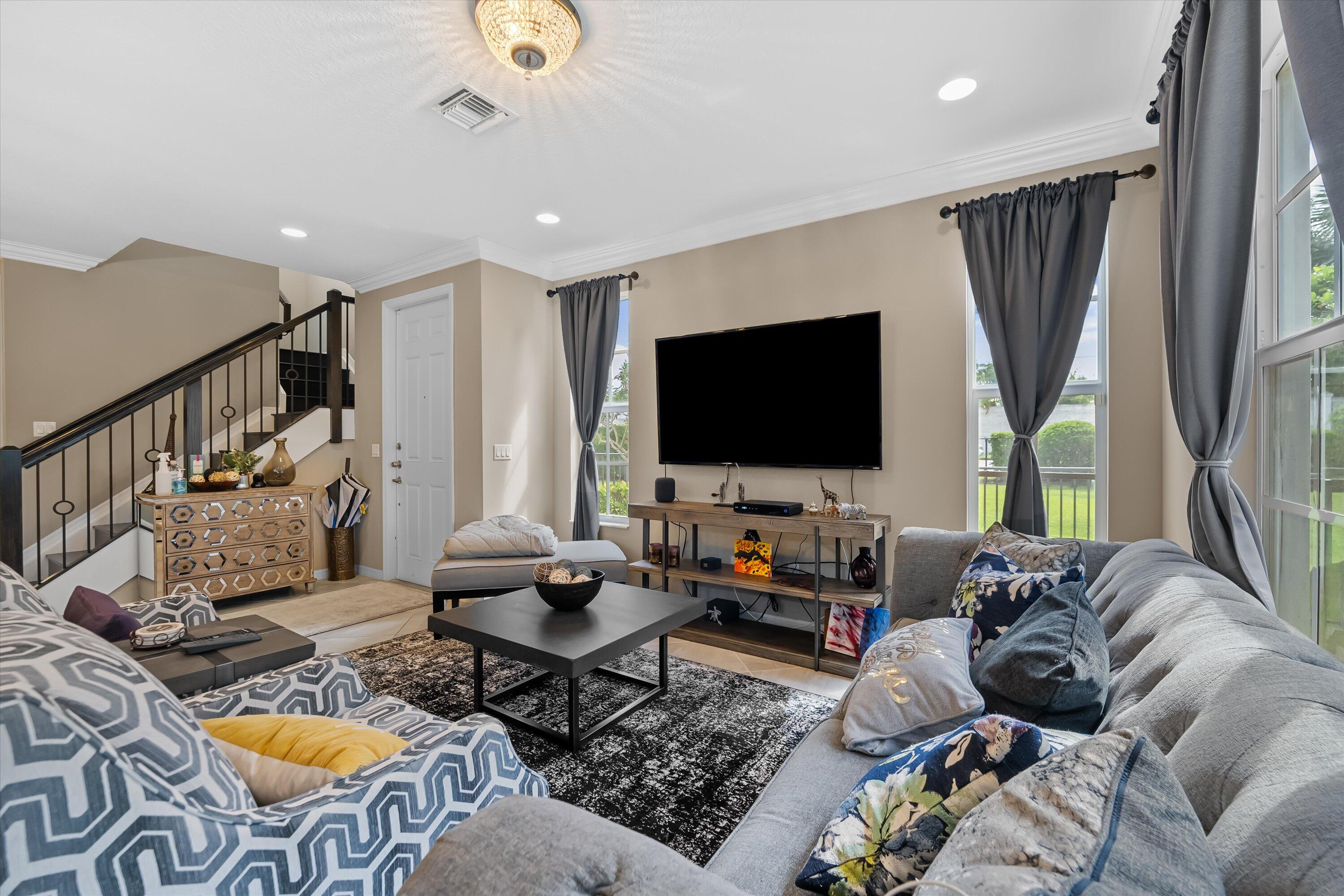 4613 Tara Cove Way