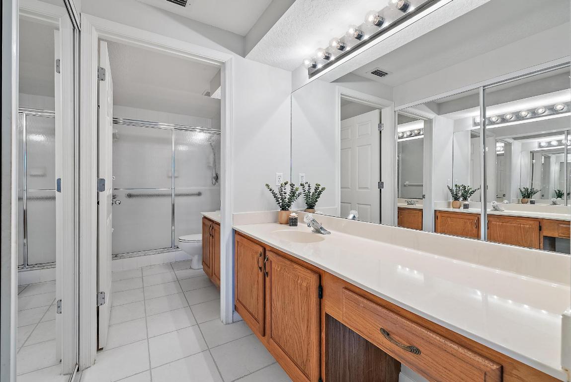 301 Muirfield Court 301b