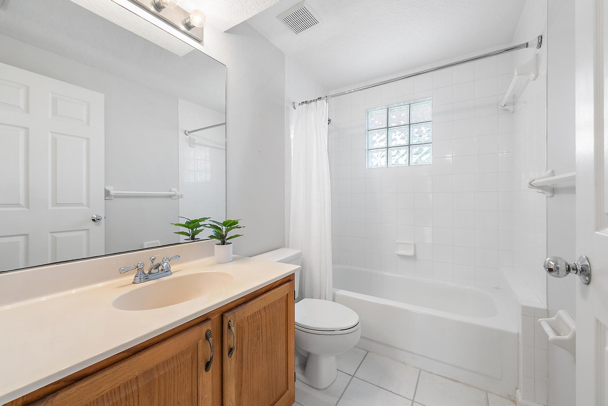 301 Muirfield Court 301b