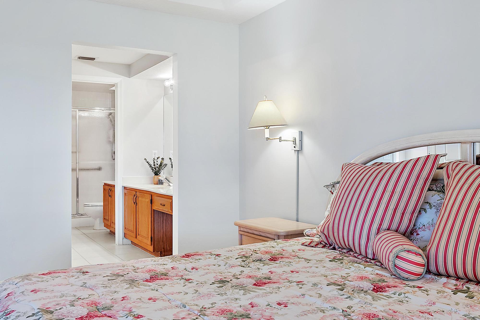 301 Muirfield Court 301b