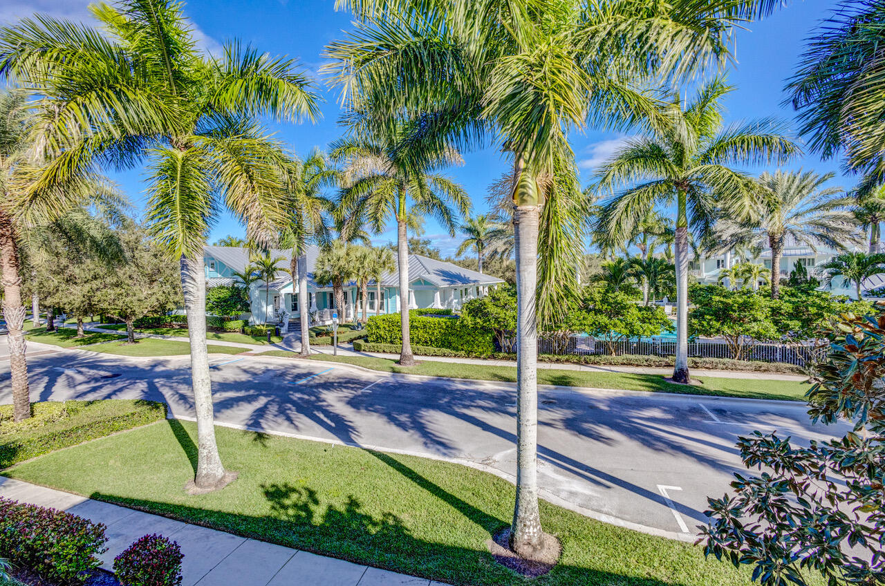 1212 S Community Dr Drive