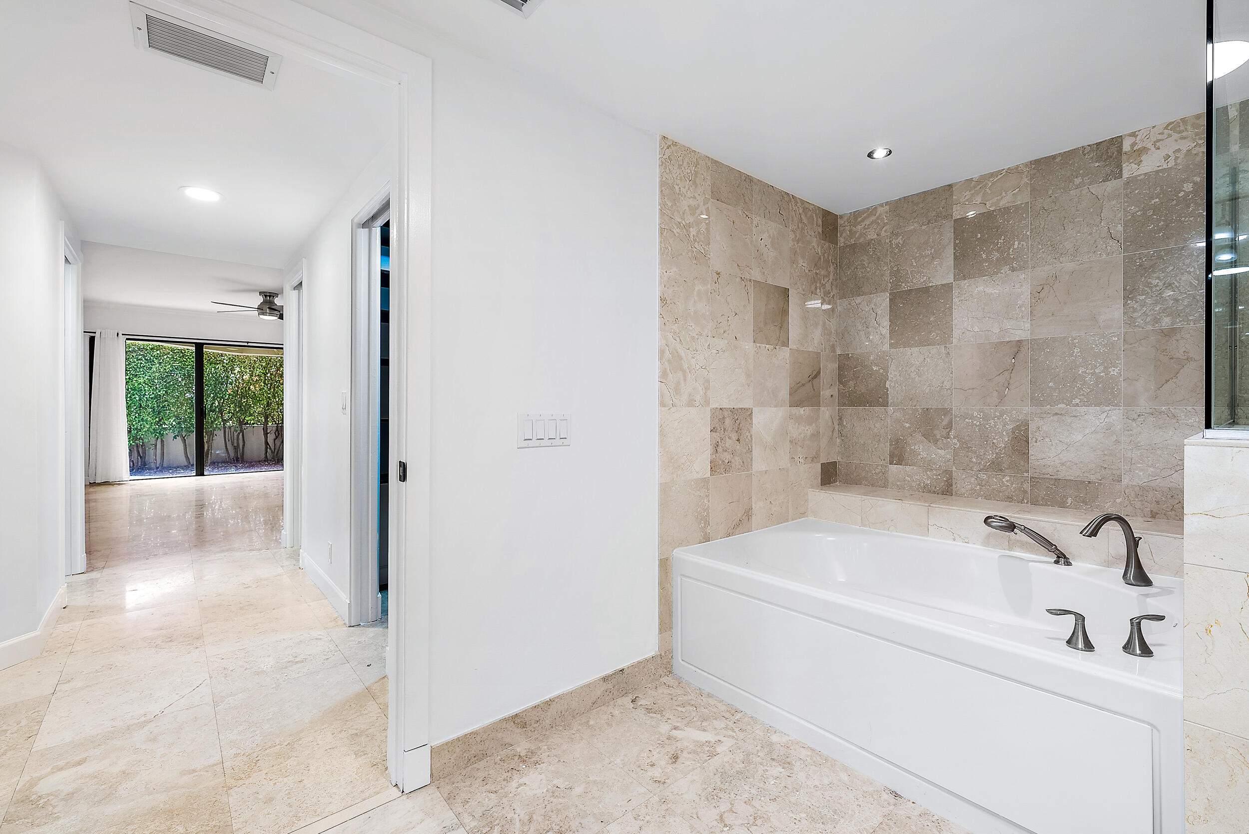 1141 Marine Way E H1l