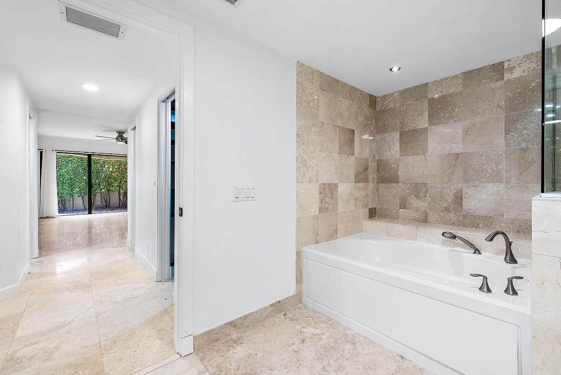 1141 Marine Way E H1l