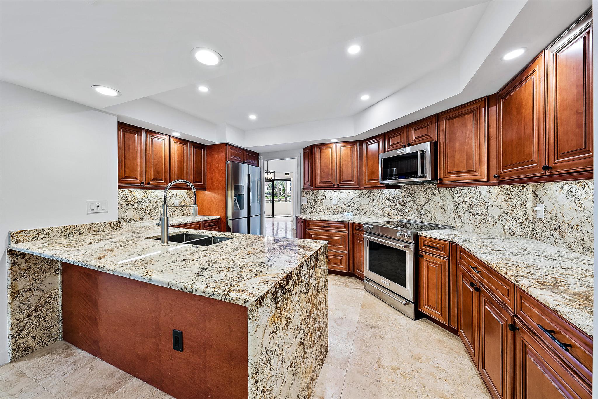 1141 Marine Way E H1l