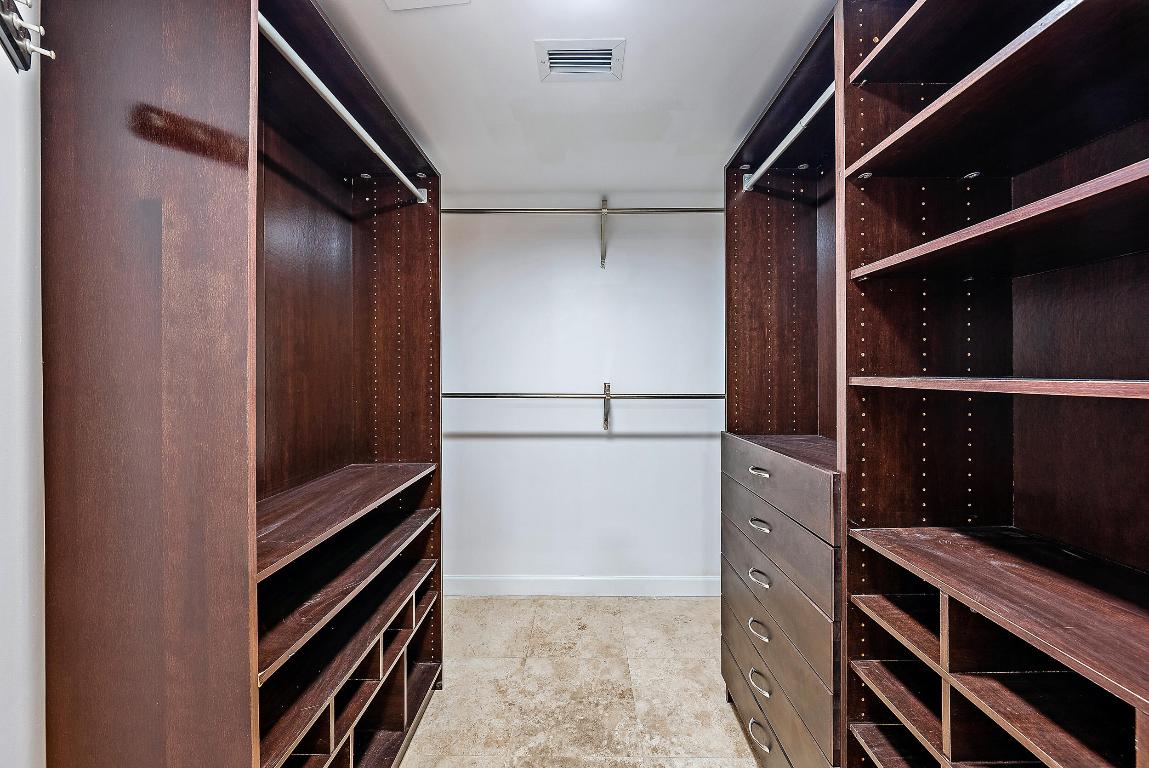 1141 Marine Way E H1l