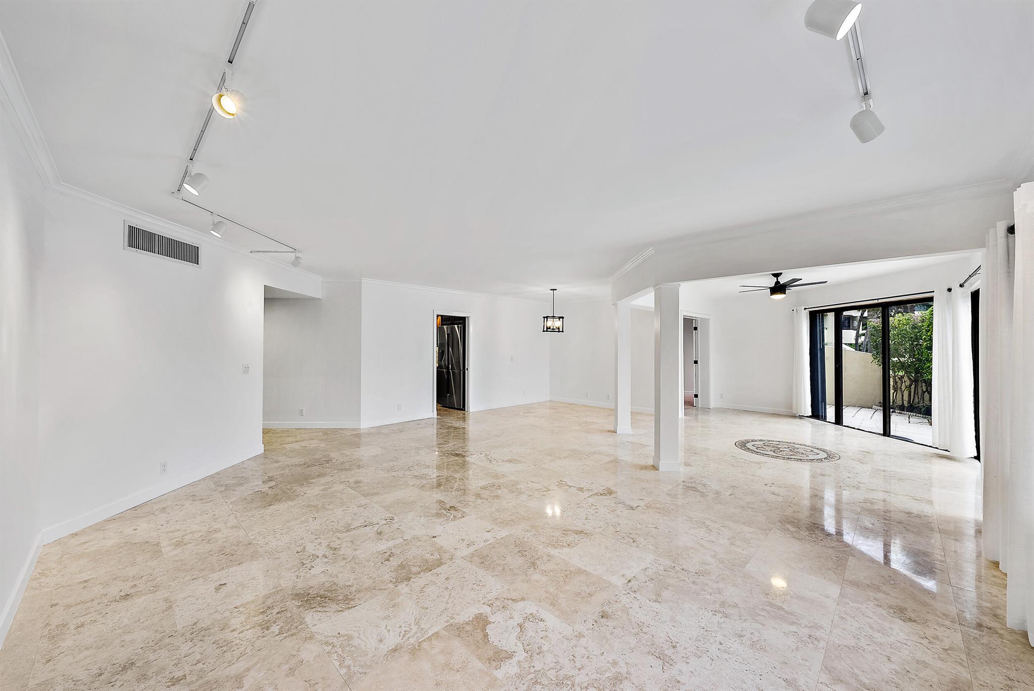 1141 Marine Way E H1l