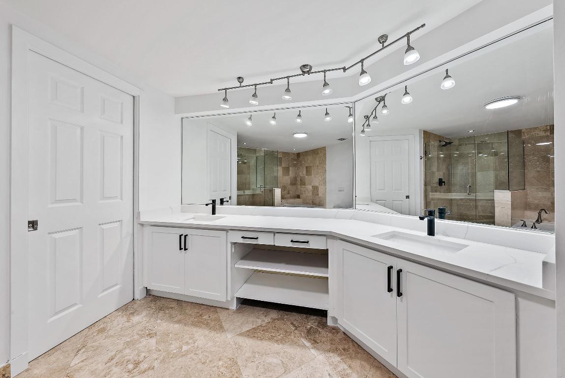 1141 Marine Way E H1l