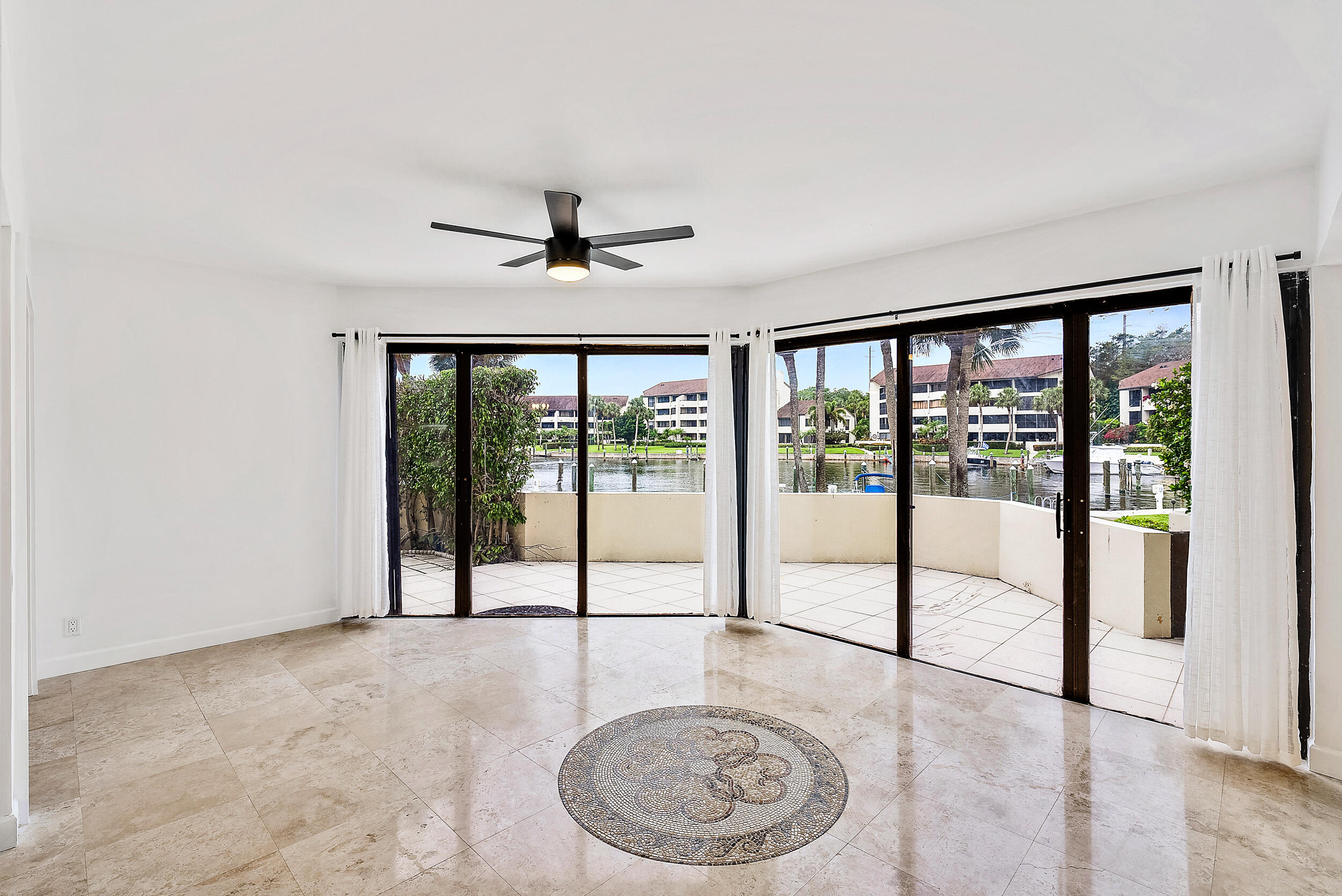 1141 Marine Way E H1l