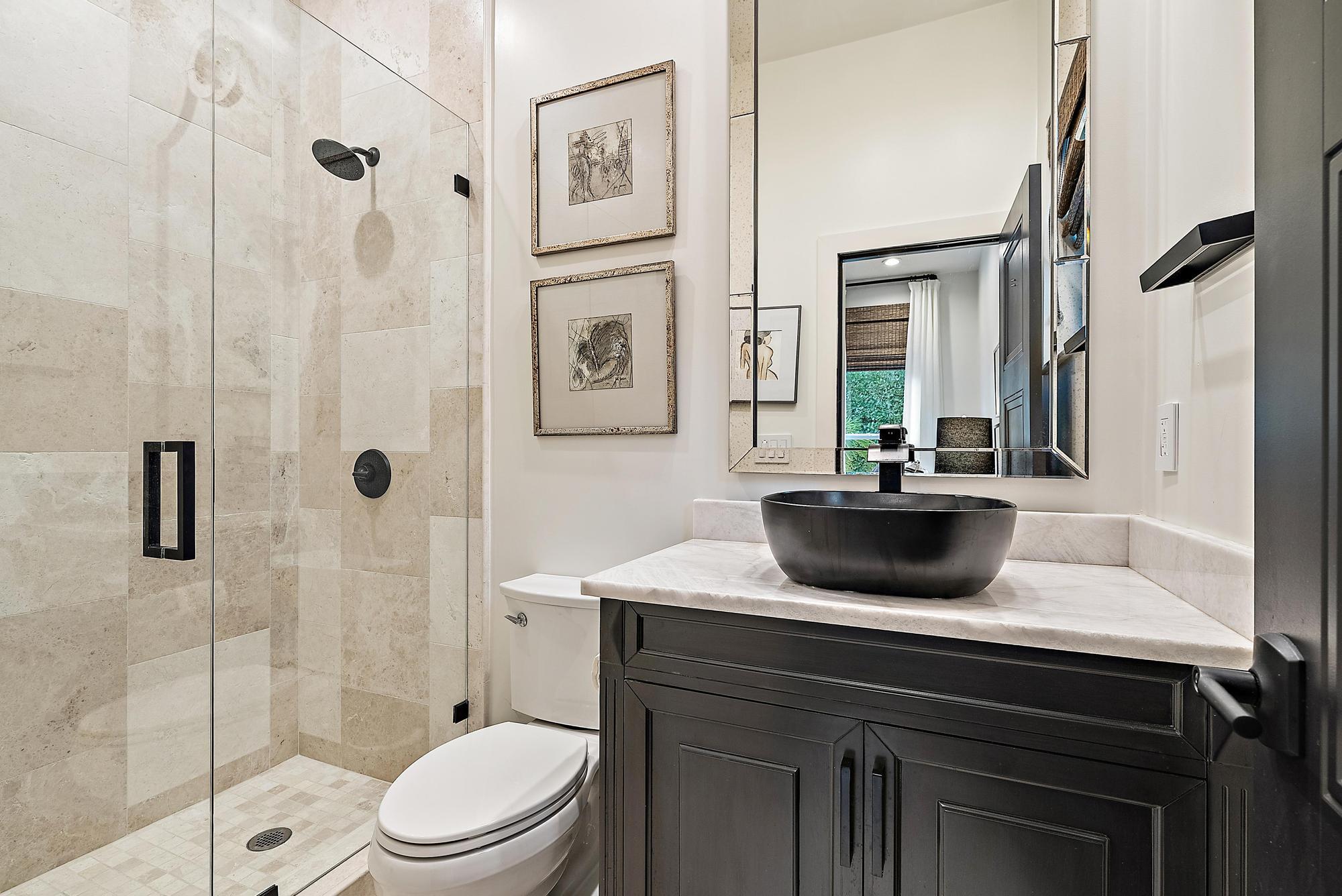 19056 SE Coral Reef Lane