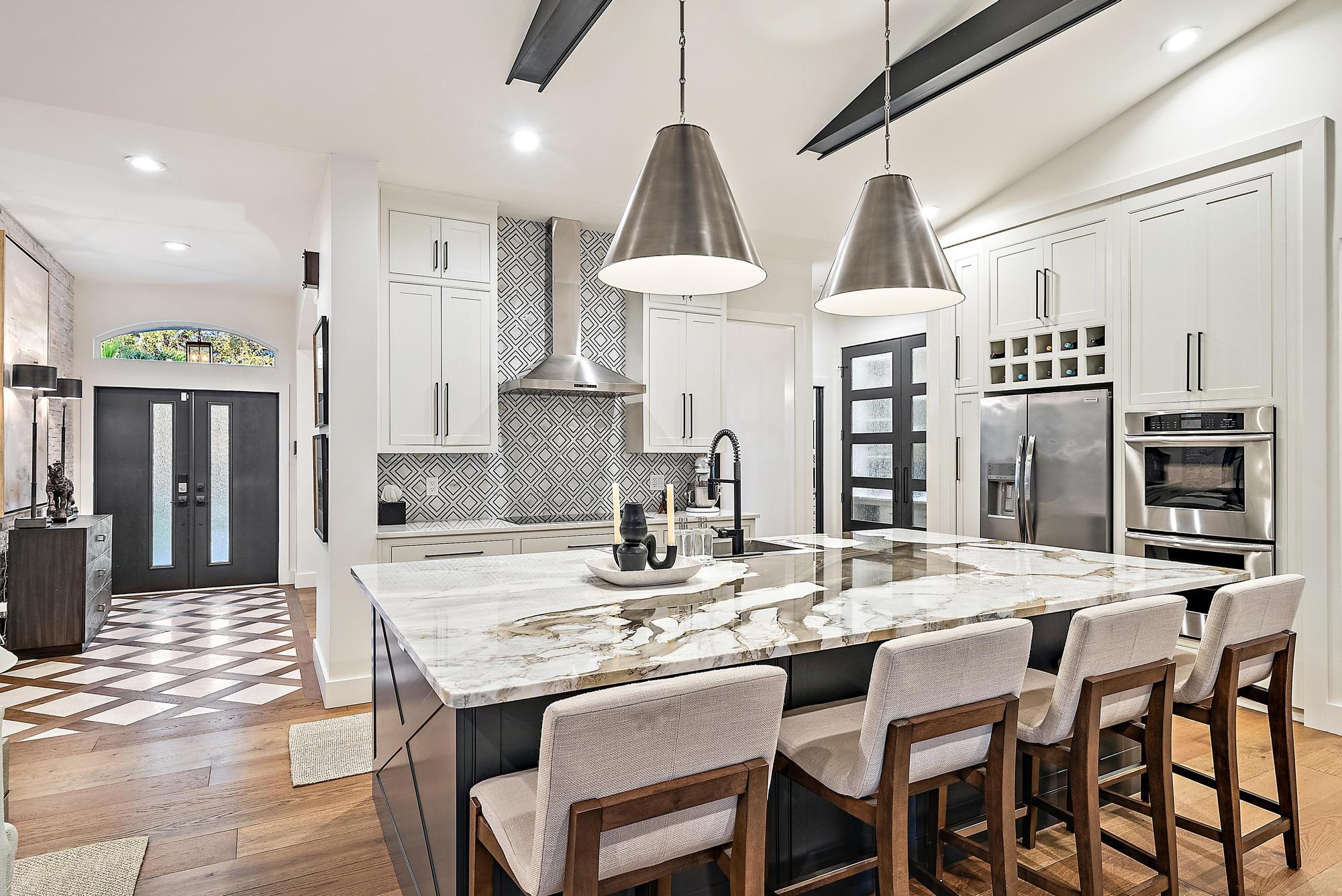 19056 SE Coral Reef Lane