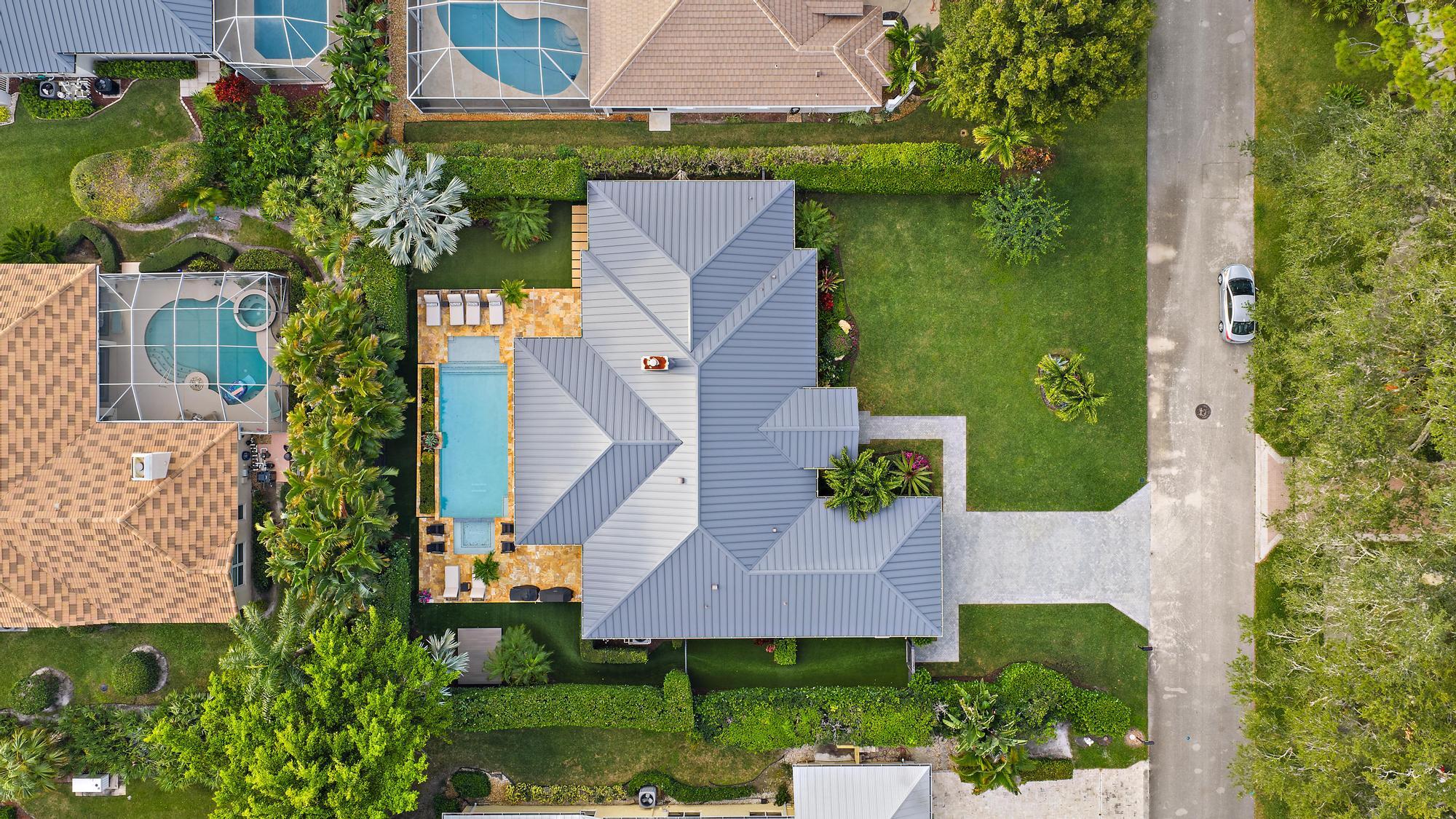 19056 SE Coral Reef Lane