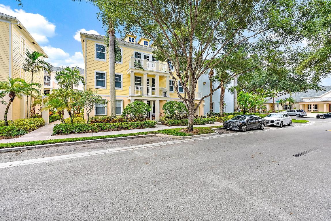 276 Murcia Drive 311, Jupiter Unit: 311