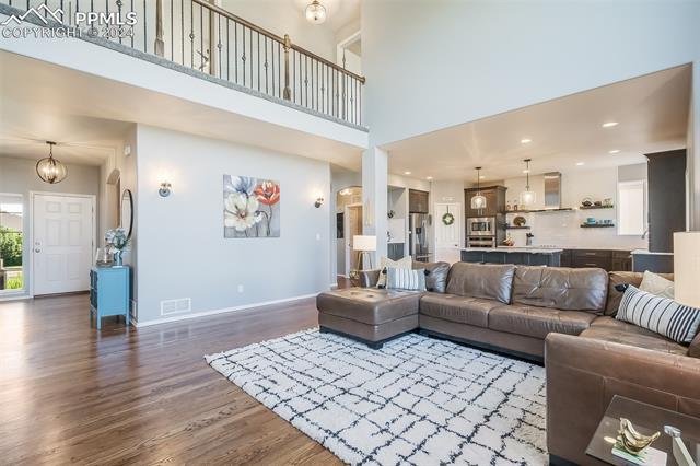 10190 Pine Glade Drive