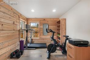 223 Upper Glenway