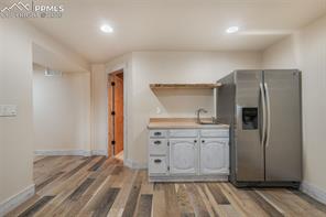 223 Upper Glenway