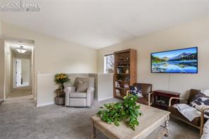 223 Upper Glenway