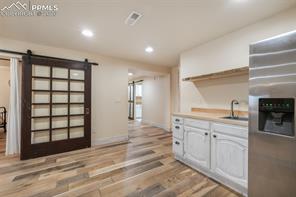 223 Upper Glenway
